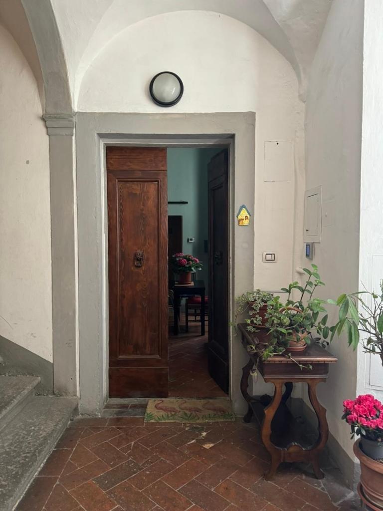 The Smallest Hostel Of Florenz Exterior foto